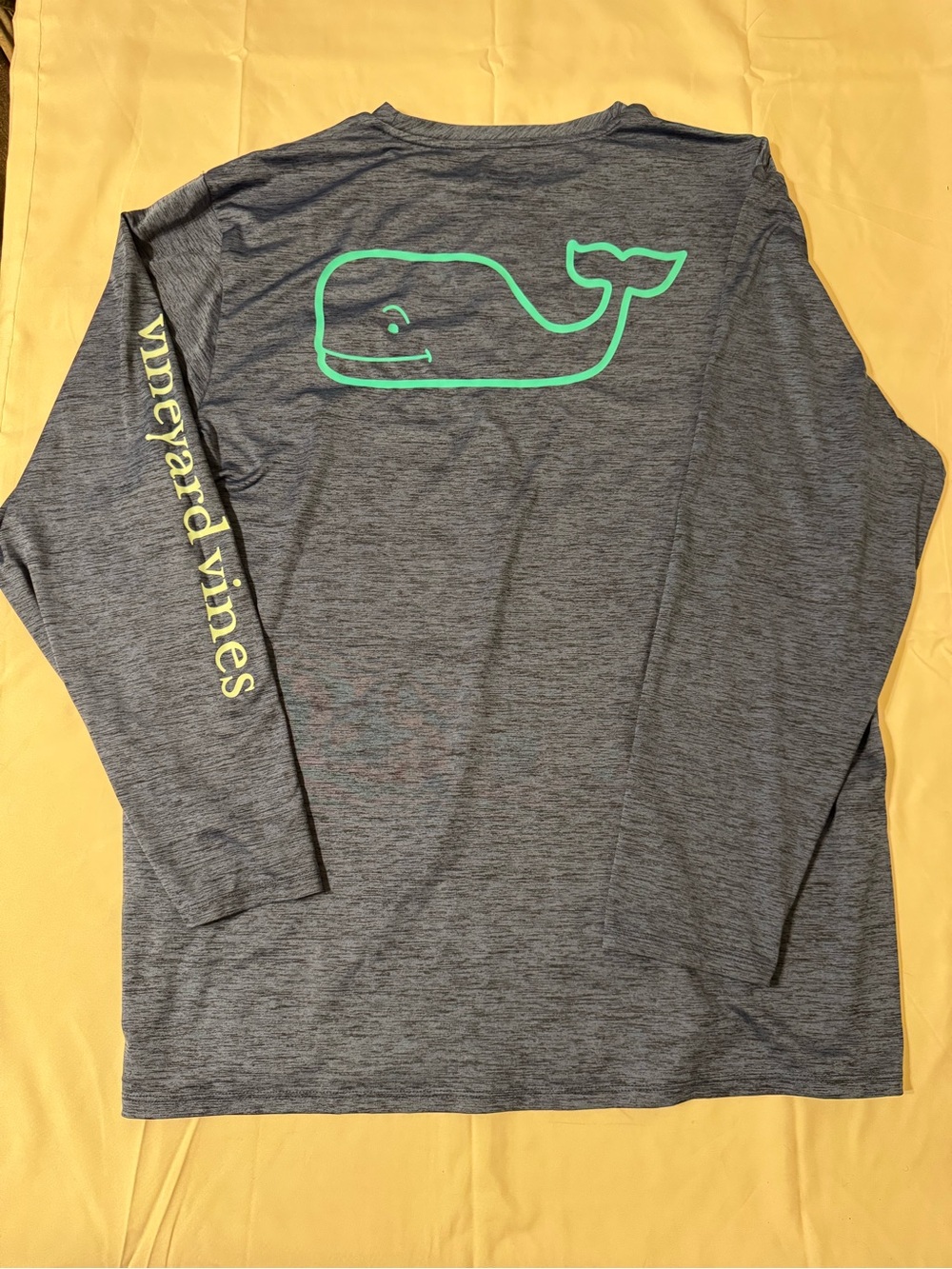 Vineyard Vines Men’s Long-Sleeve Performance Tee — Heather Gray Like Logo XL - Picture 7 of 10
